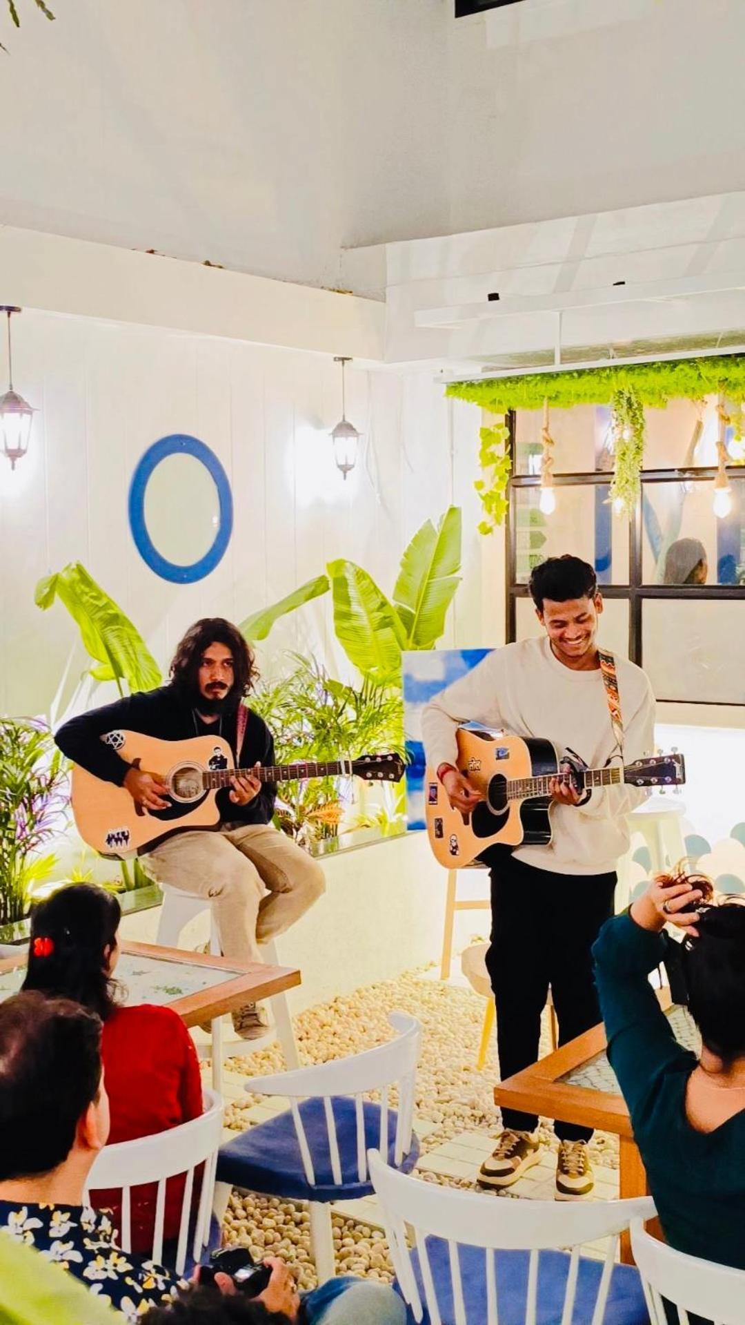 The Voyage - Cafe Hostel Cowork Pune Ngoại thất bức ảnh